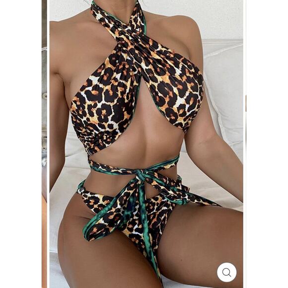AMI CLUBWEAR Womens Size Large Leopard Print Reversible Green 2 Piece Bikini - Picture 2 of 7